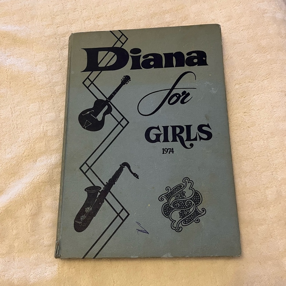 Vintage Diana for Girls 1974